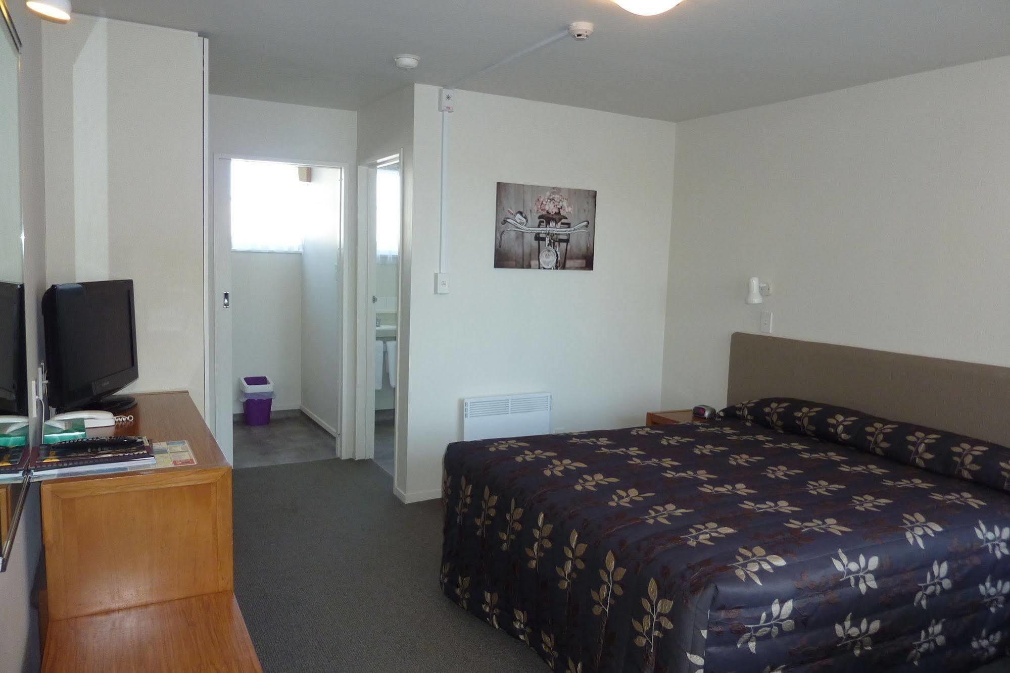 Colonial Inn Motel Christchurch Exterior foto